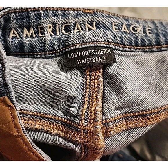American Eagle Mom Jean Comfort Stretch Distressed Jean Size 10 - Picture 7 of 7